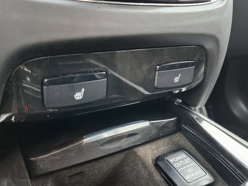 Used 2018 Acura RLX w/ Technology Package image 10