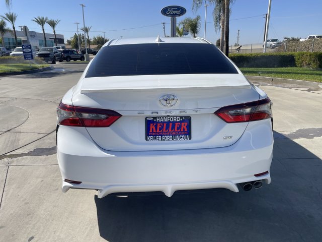 Used 2024 Toyota Camry SE FWD image 7