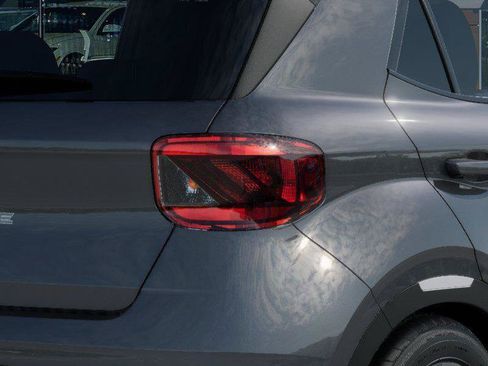New 2026 Hyundai Venue SEL FWD image 27