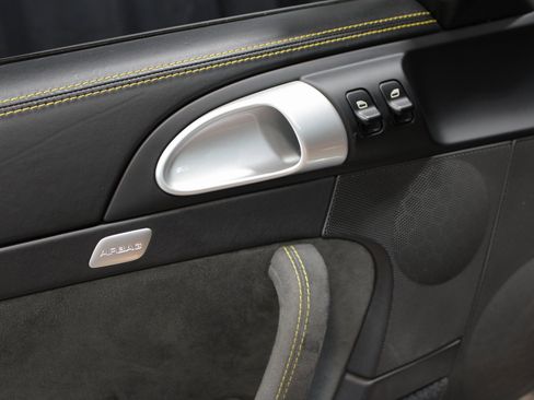 Used 2010 Porsche 911 GT3 image 22