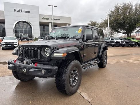 Used 2024 Jeep Wrangler Unlimited Rubicon image 1