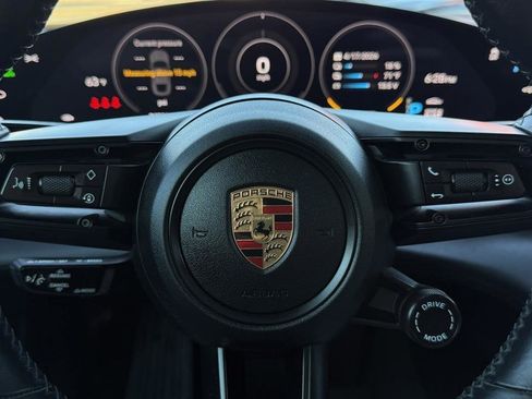 Used 2021 Porsche Taycan 4S image 47