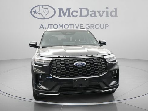 New 2026 Ford Explorer ST-Line RWD image 2