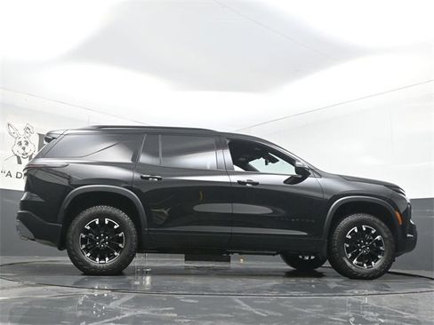 New 2026 Chevrolet Traverse Z71 w/ Driver Confidence Package image 32