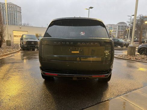 Used 2023 Land Rover Range Rover SE image 9