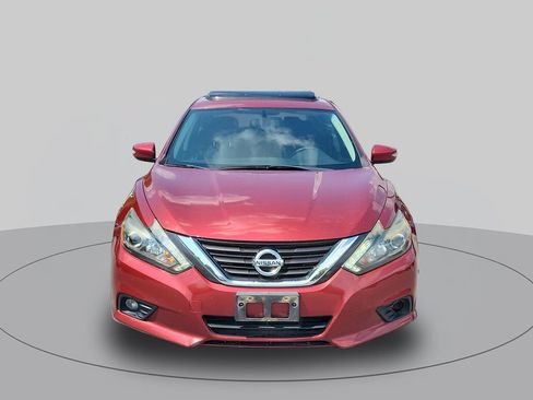 Used 2016 Nissan Altima 2.5 SL w/ 2.5 Technology w/LED Package FWD image 8