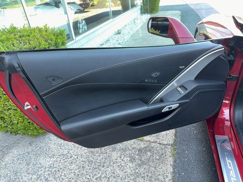 Used 2014 Chevrolet Corvette Stingray Coupe w/ 2LT Preferred Equipment Group image 18