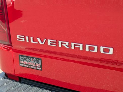 Used 2025 Chevrolet Silverado 1500 Custom w/ Turbomax Blackout Package RWD image 13