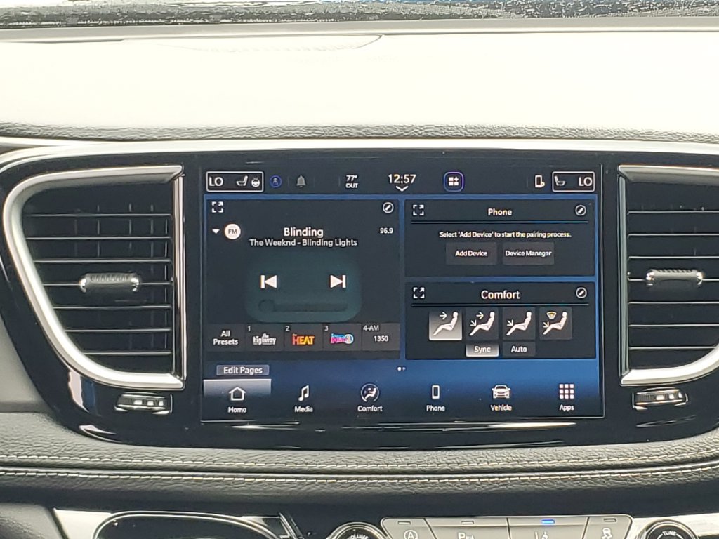 New 2027 Chrysler Pacifica Select FWD image 14