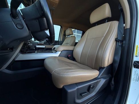 Used 2022 Ford F250 Lariat w/ Lariat Ultimate Package image 5