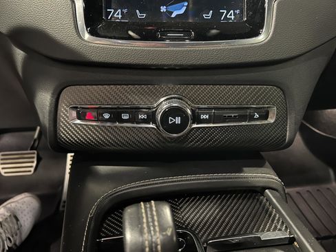 Used 2020 Volvo XC90 T8 R-Design w/ Protection Package Premier image 19