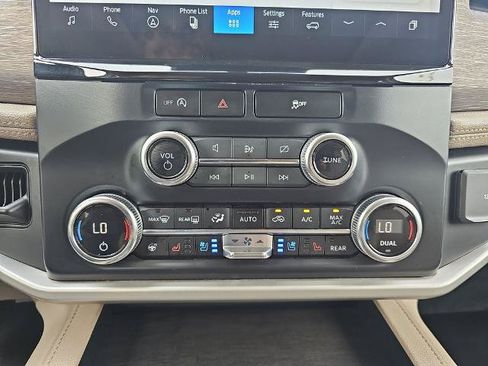 Certified 2024 Ford Expedition Max Limited AWD/4WD image 23