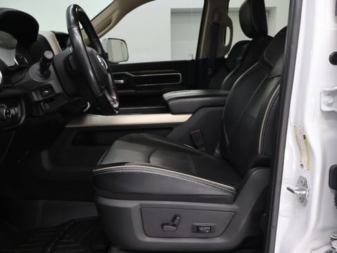 Used 2020 RAM 2500 Laramie AWD/4WD image 8