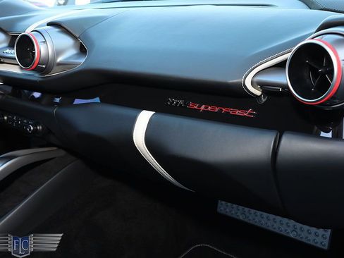 Used 2020 Ferrari 812 Superfast image 33