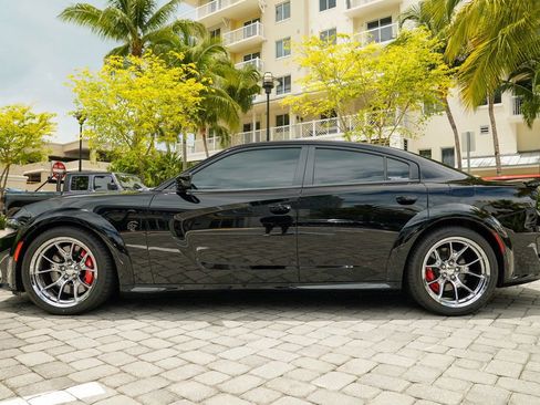 Used 2022 Dodge Charger SRT Hellcat image 34