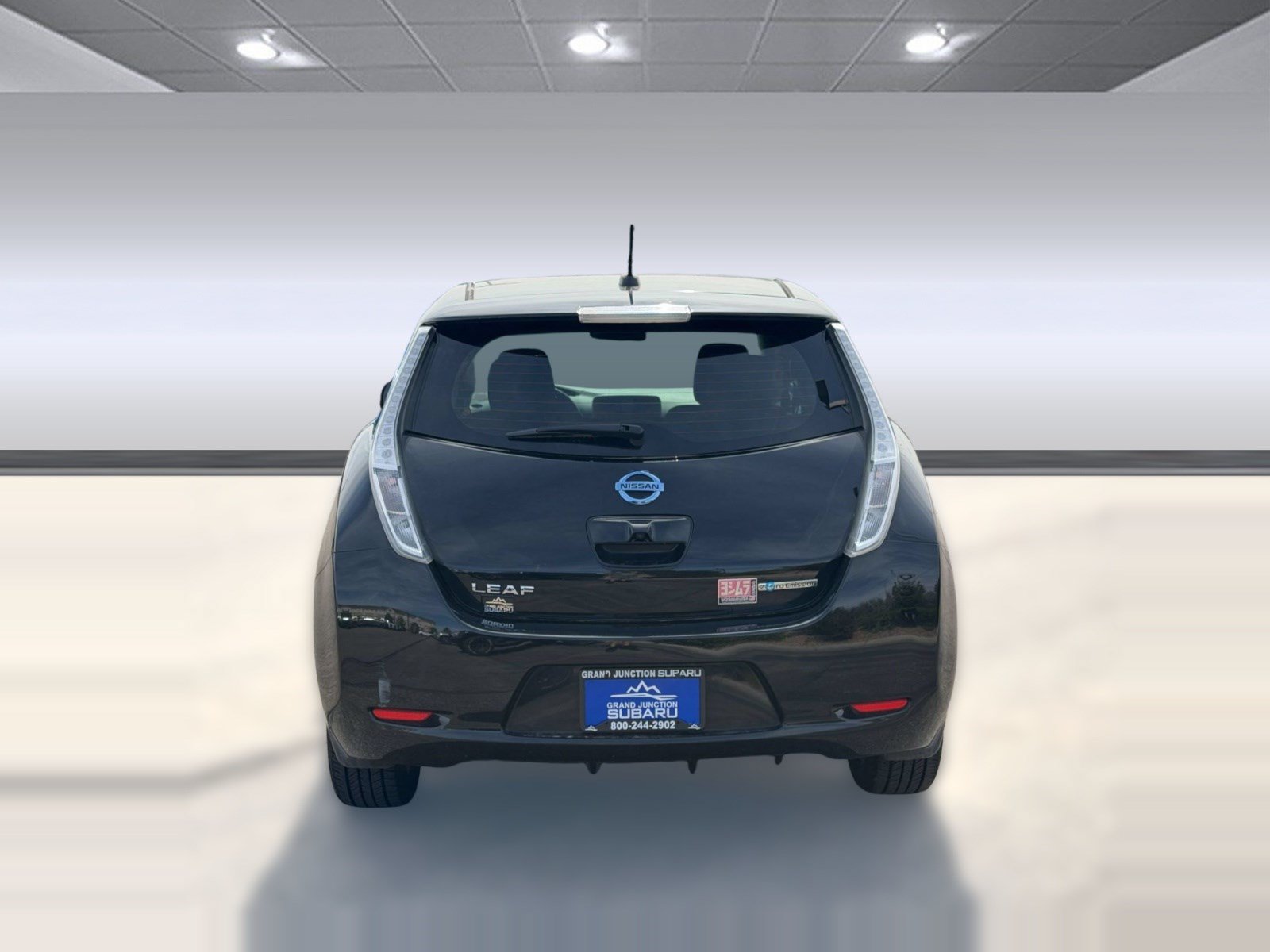 Used 2017 Nissan Leaf S FWD image 10