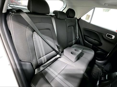 New 2026 Hyundai Venue SEL image 9