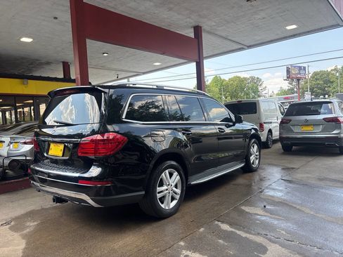 Used 2015 Mercedes-Benz GL 450 4MATIC image 5