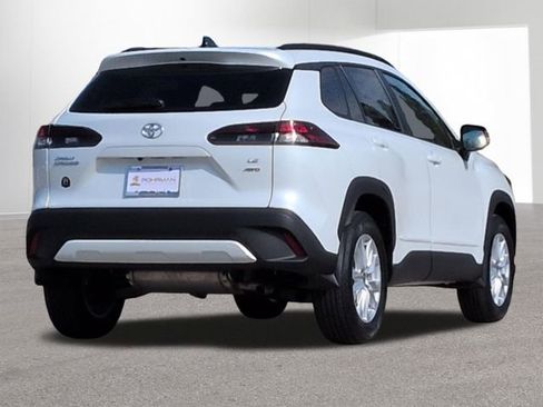 New 2026 Toyota Corolla Cross LE image 5