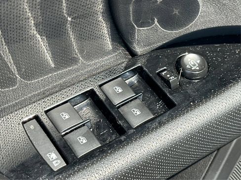 Used 2018 Cadillac XTS Luxury image 33