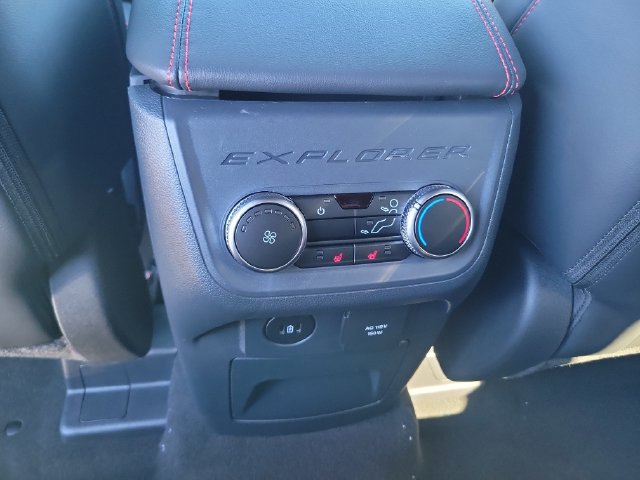 New 2026 Ford Explorer ST-Line w/ ST-Line Street Pack RWD image 14