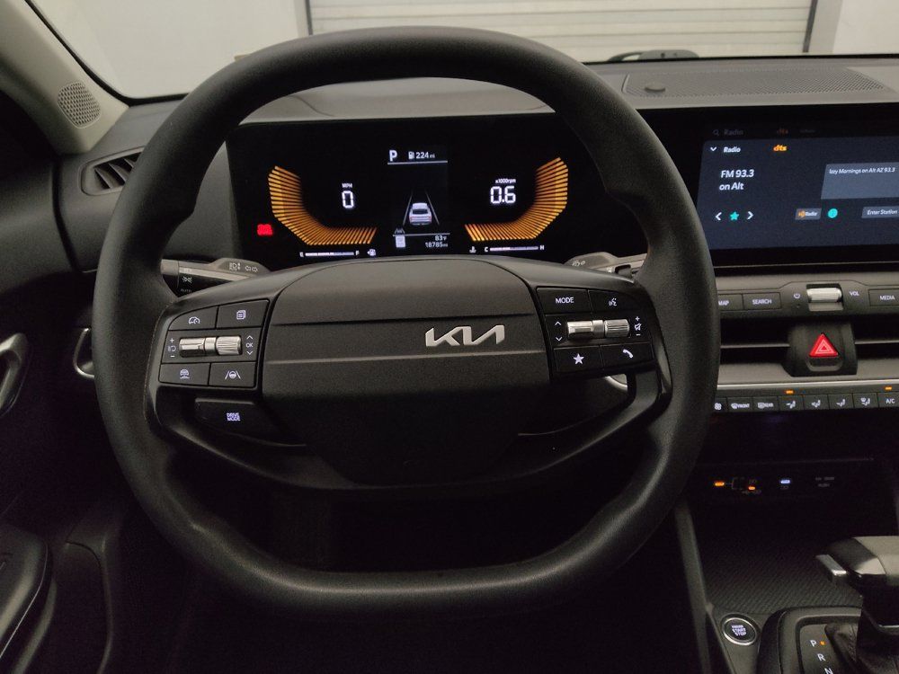 Used 2025 Kia K4 FWD image 22