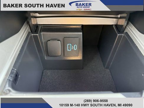 Used 2021 Ford Explorer ST w/ Premium Technology Package image 27