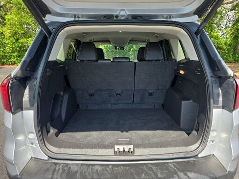 Certified 2019 Ford Escape SEL FWD image 20