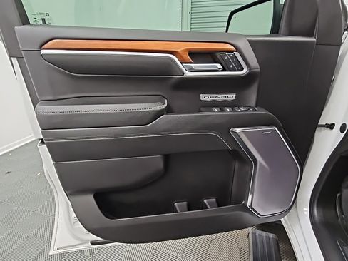 Used 2022 GMC Sierra 1500 Denali w/ Denali Reserve Package image 31