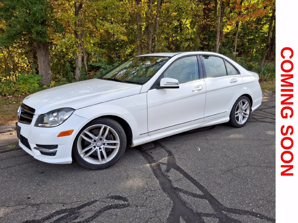 Used 2014 Mercedes-Benz C 300 4MATIC Sedan image 1