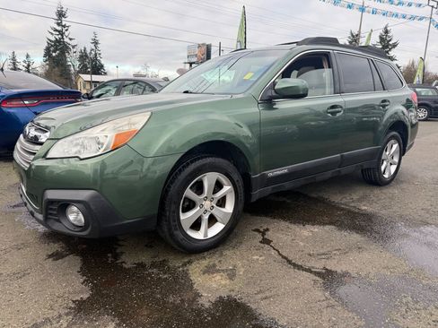 Used 2013 Subaru Outback 2.5i Premium image 3