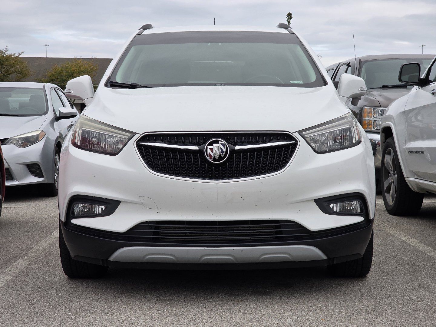 Used 2018 Buick Encore Preferred FWD image 3