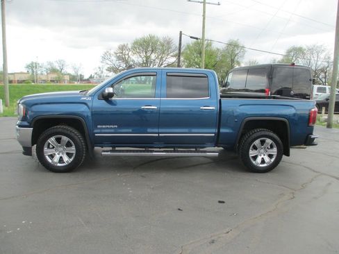 Used 2018 GMC Sierra 1500 SLT image 11