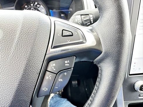 Used 2022 Ford Edge SEL w/ Convenience Package AWD/4WD image 21