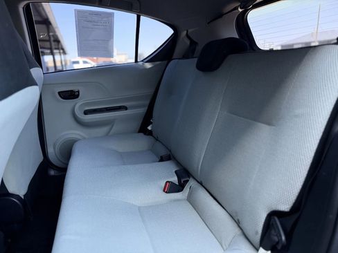 Used 2014 Toyota Prius C One image 14