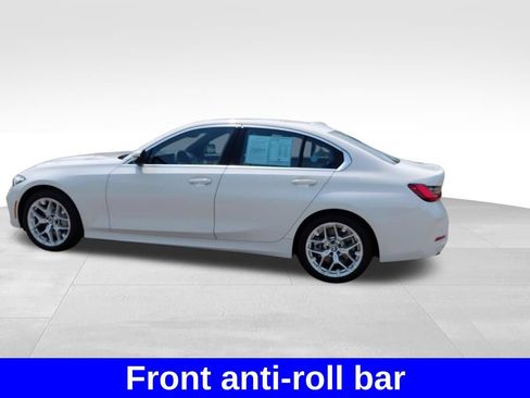 Used 2026 BMW 330i xDrive Sedan w/ Premium Package AWD/4WD image 28