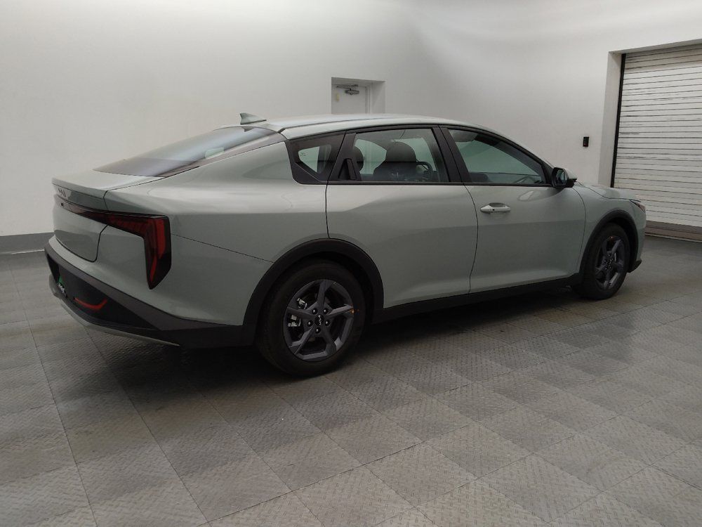 Used 2025 Kia K4 FWD image 10