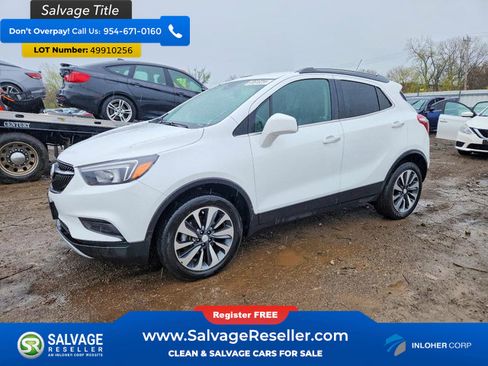 Used 2021 Buick Encore Preferred AWD/4WD image 1