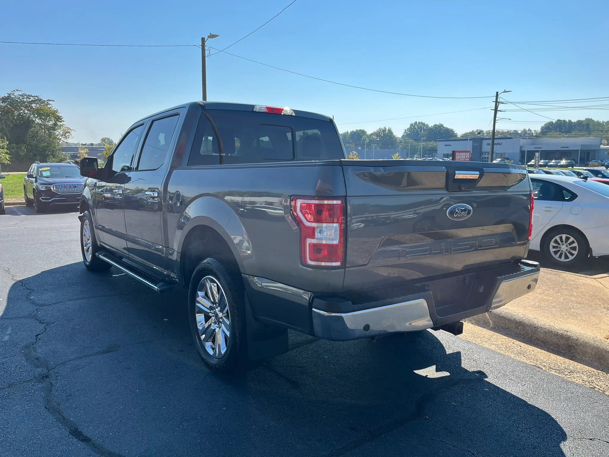 Used 2018 Ford F150 XLT w/ Equipment Group 302A Luxury RWD image 5