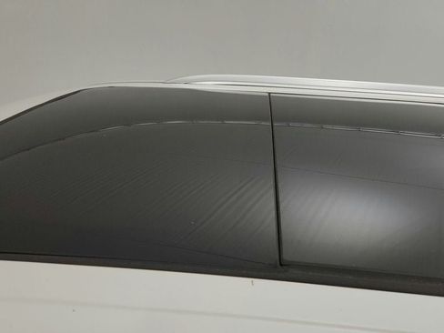 Used 2024 Chevrolet Tahoe High Country w/ Advanced Technology Package AWD/4WD image 18