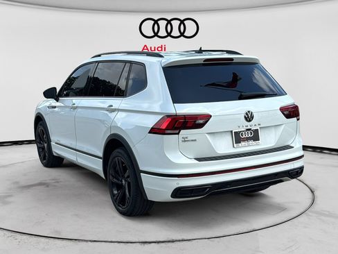 Used 2024 Volkswagen Tiguan SE R-Line FWD image 4