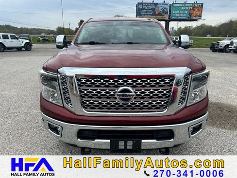 Used 2016 Nissan Titan SL AWD/4WD image 8