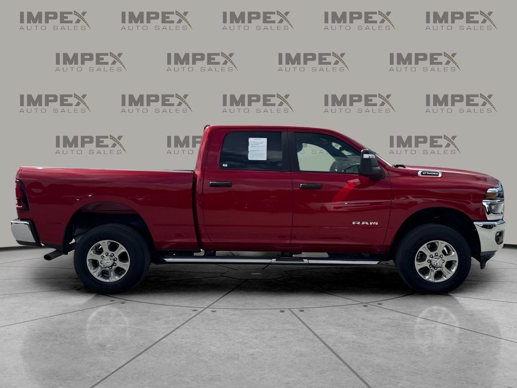 Used 2026 RAM 2500 Big Horn AWD/4WD image 6