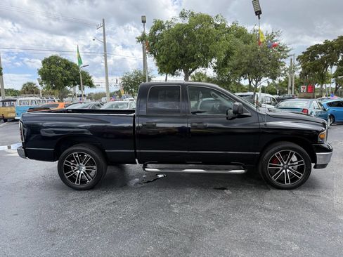 Used 2005 Dodge Ram 1500 Truck SLT image 9