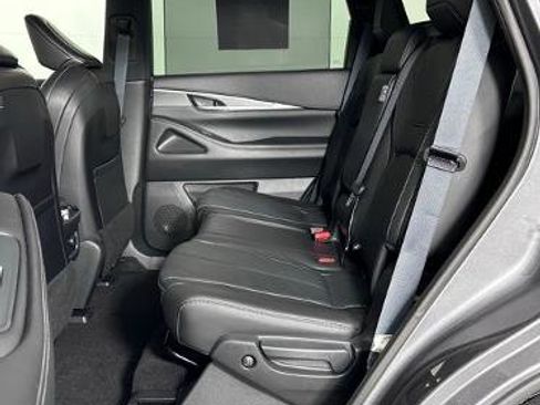 Certified 2024 INFINITI QX60 Luxe image 22