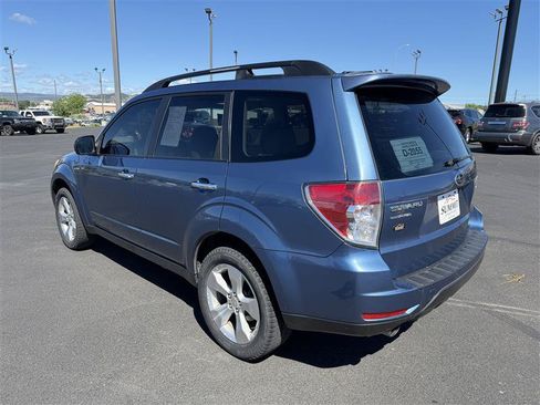Used 2010 Subaru Forester 2.5XT Limited w/ Popular Equipment Group 4A AWD/4WD image 5