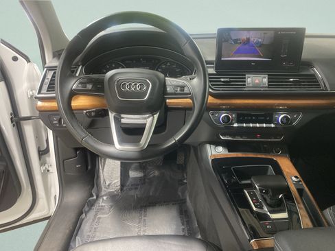 Used 2023 Audi Q5 2.0T Premium w/ Convenience Package AWD/4WD image 18