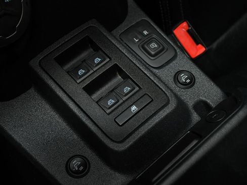 Used 2021 Ford Bronco Big Bend image 29