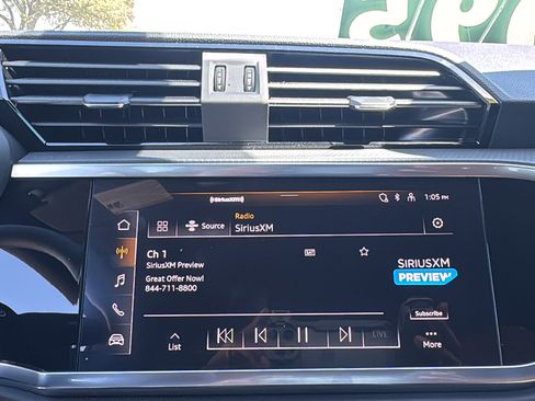 Used 2025 Audi Q3 2.0T Premium Plus w/ Premium Plus Package image 18