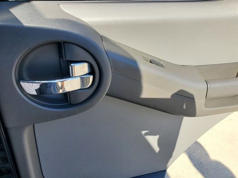 Used 2007 Nissan Xterra S image 27